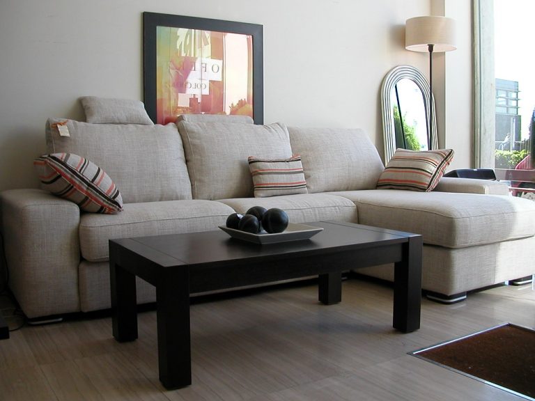 telas para tapizar un sofa​